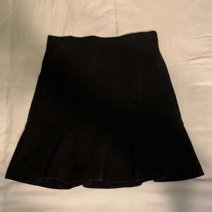LOFT XXS black skirt with ruffle bottom